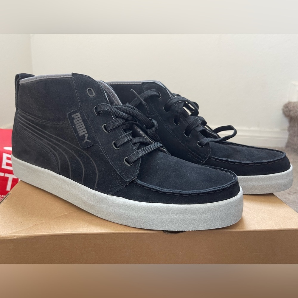 BNIB: Puma Men's Hawthorne XE Suede Shoe (2011)